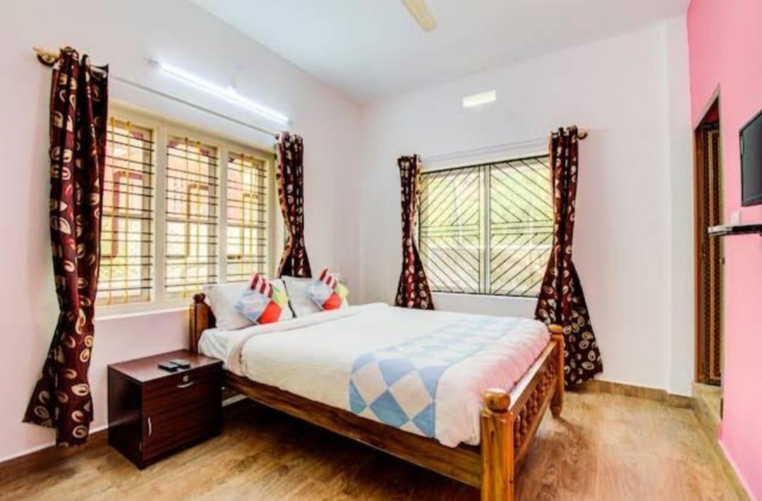 House Tully Villa Madikeri Esterno foto